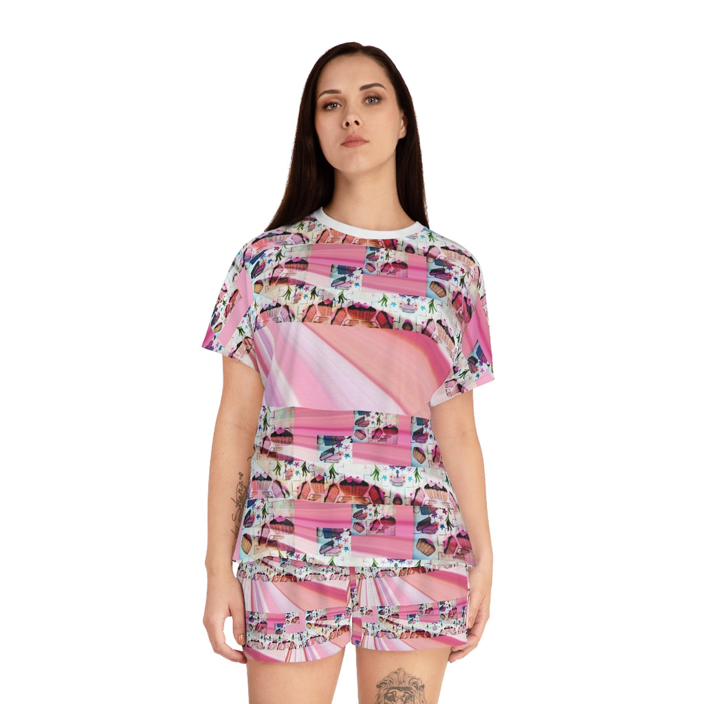Women's Short Pajama Set (AOP) PINK DELICIOUS